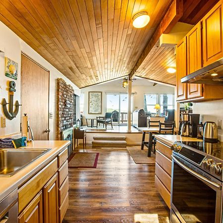 Marrowstone Island Beach Cabin Екстериор снимка