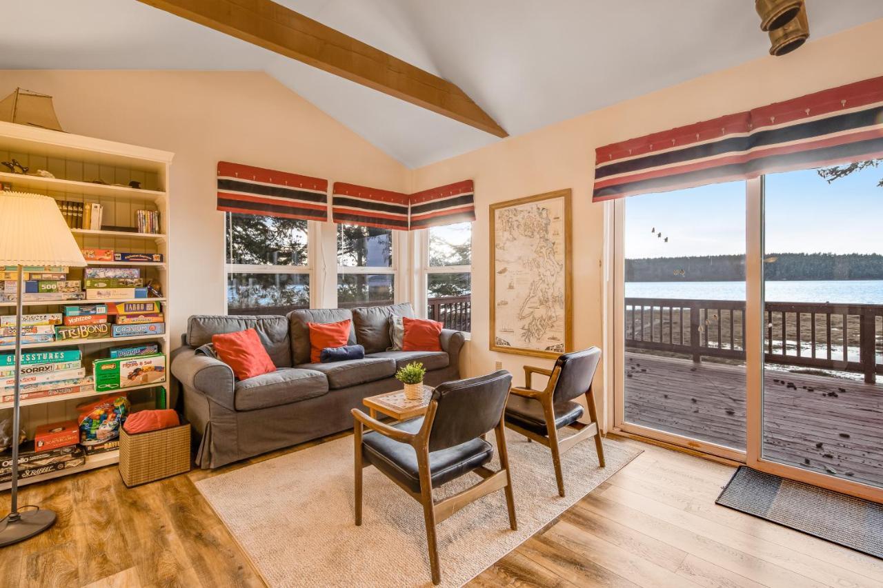 Marrowstone Island Beach Cabin Екстериор снимка