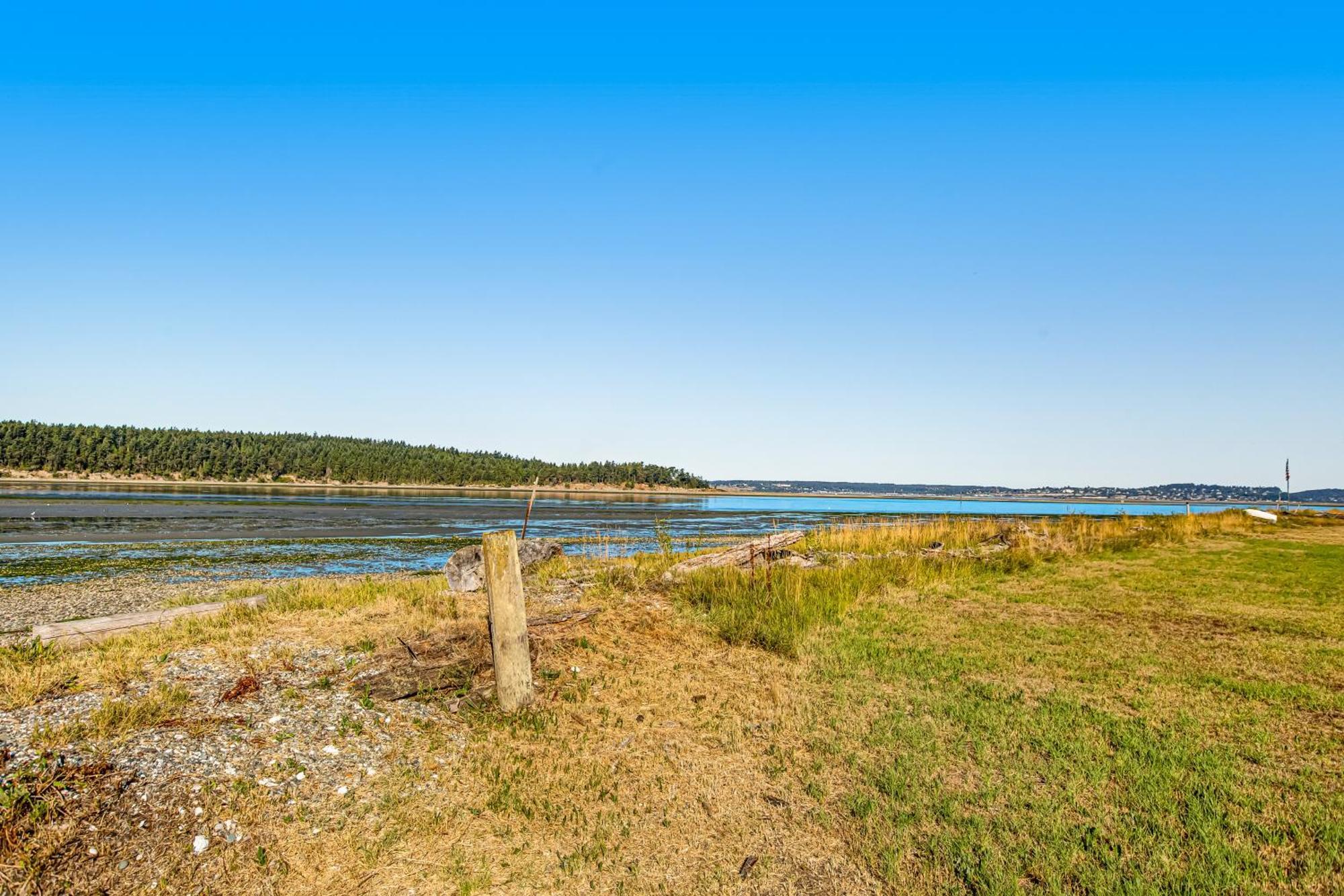 Marrowstone Island Beach Cabin Екстериор снимка