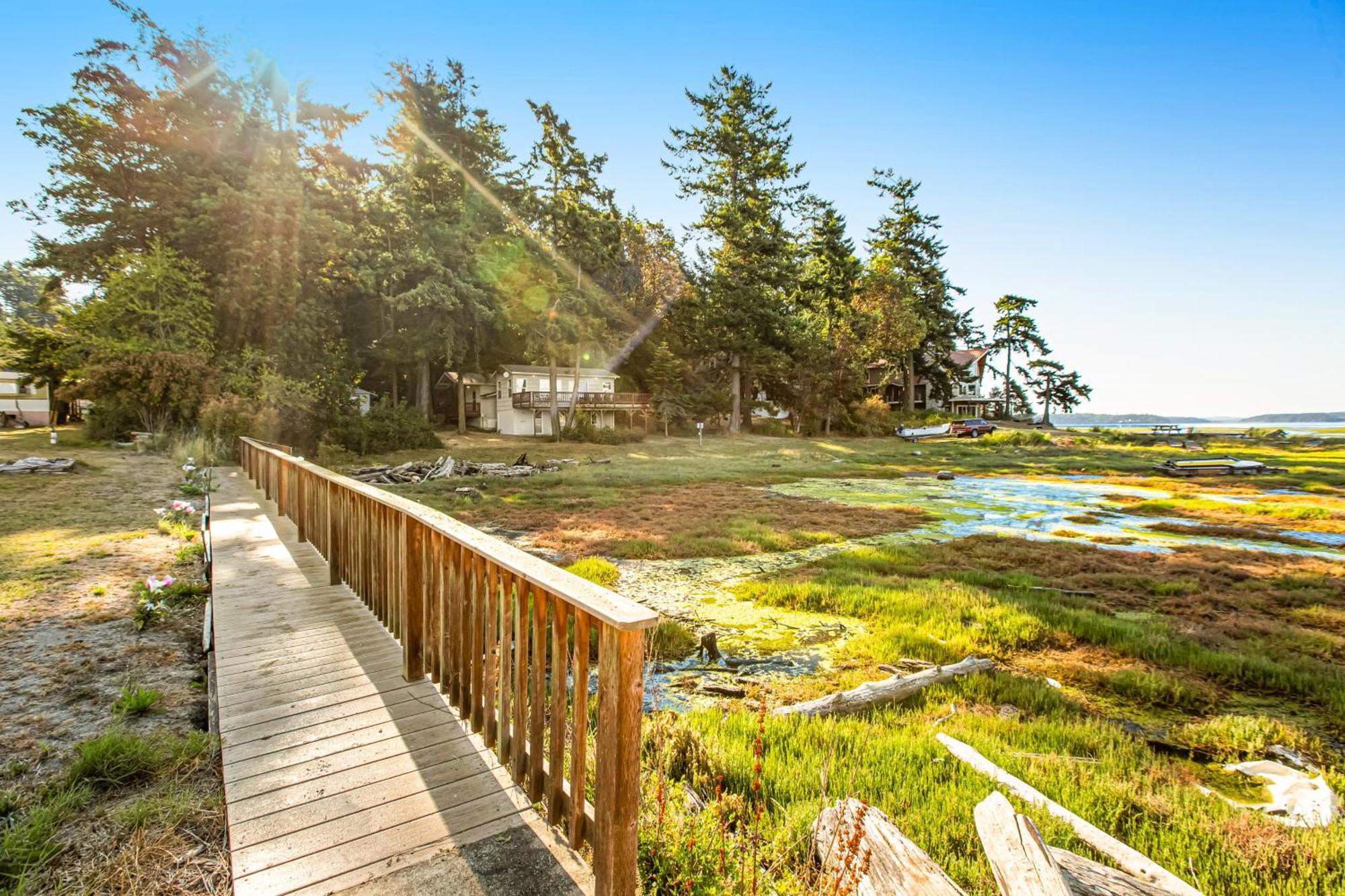 Marrowstone Island Beach Cabin Екстериор снимка