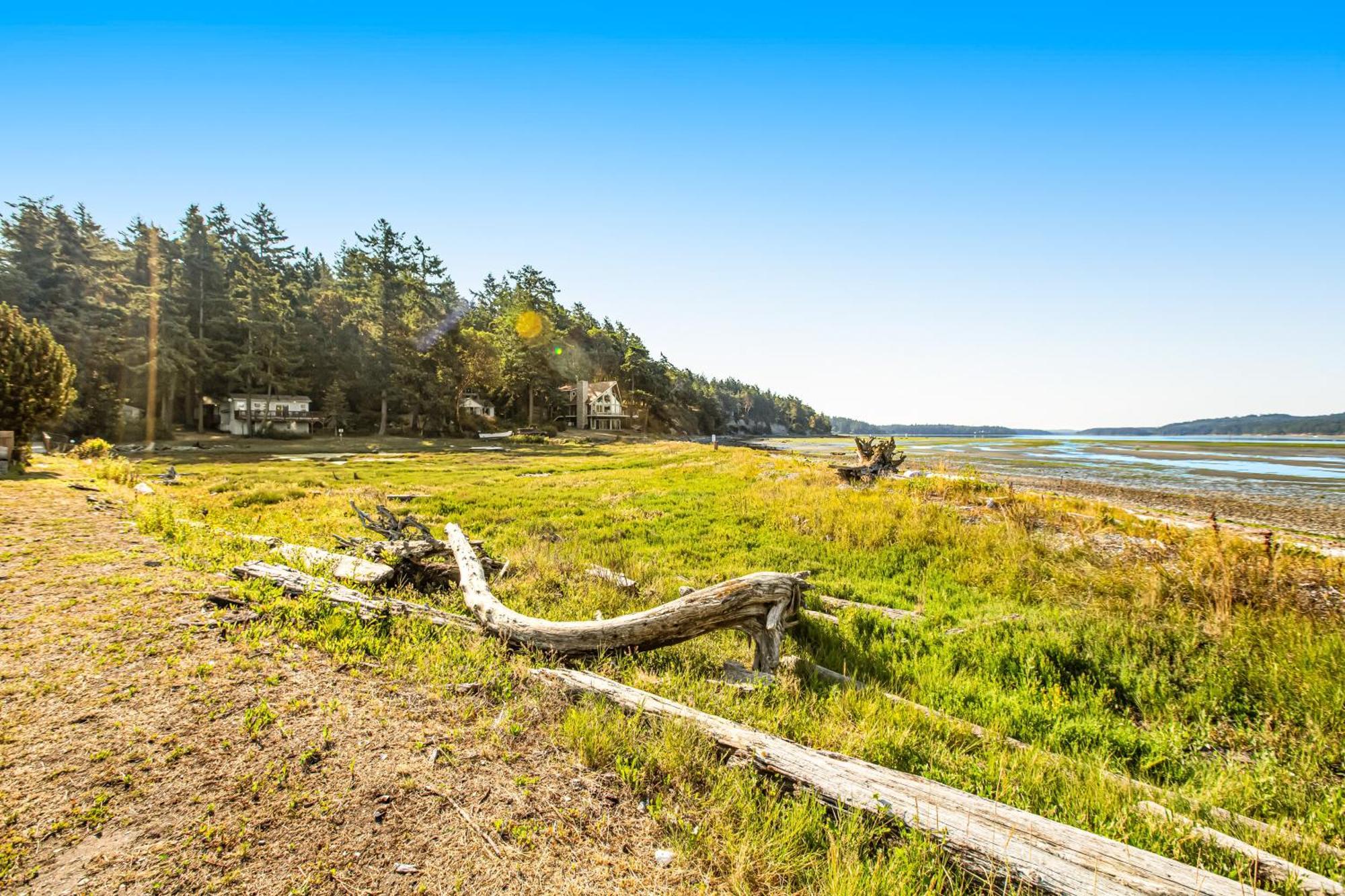 Marrowstone Island Beach Cabin Екстериор снимка