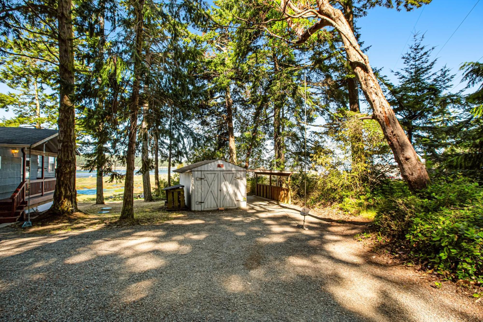Marrowstone Island Beach Cabin Екстериор снимка
