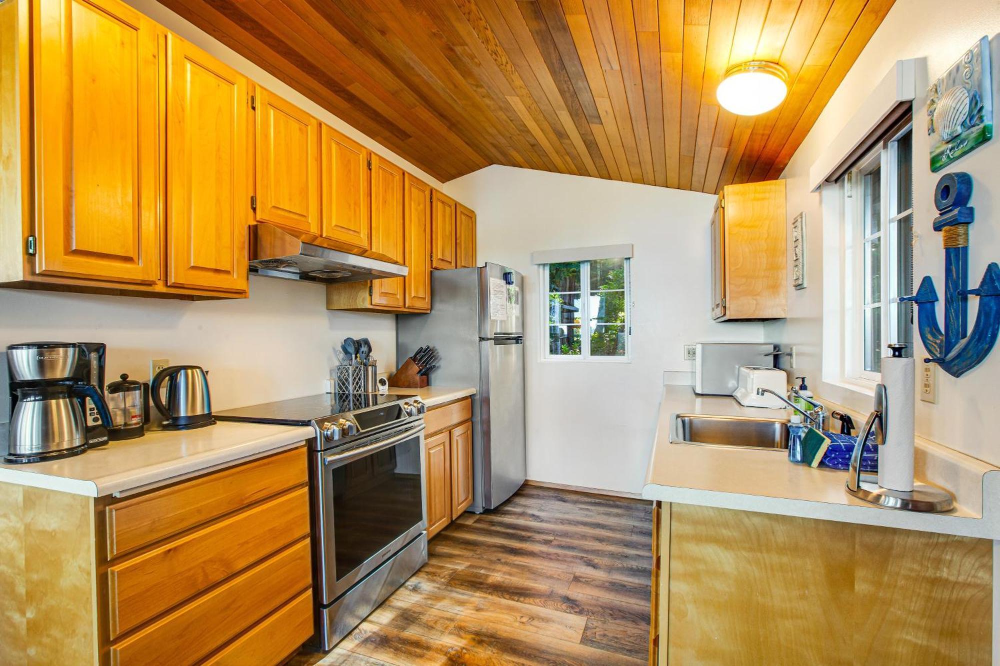 Marrowstone Island Beach Cabin Екстериор снимка