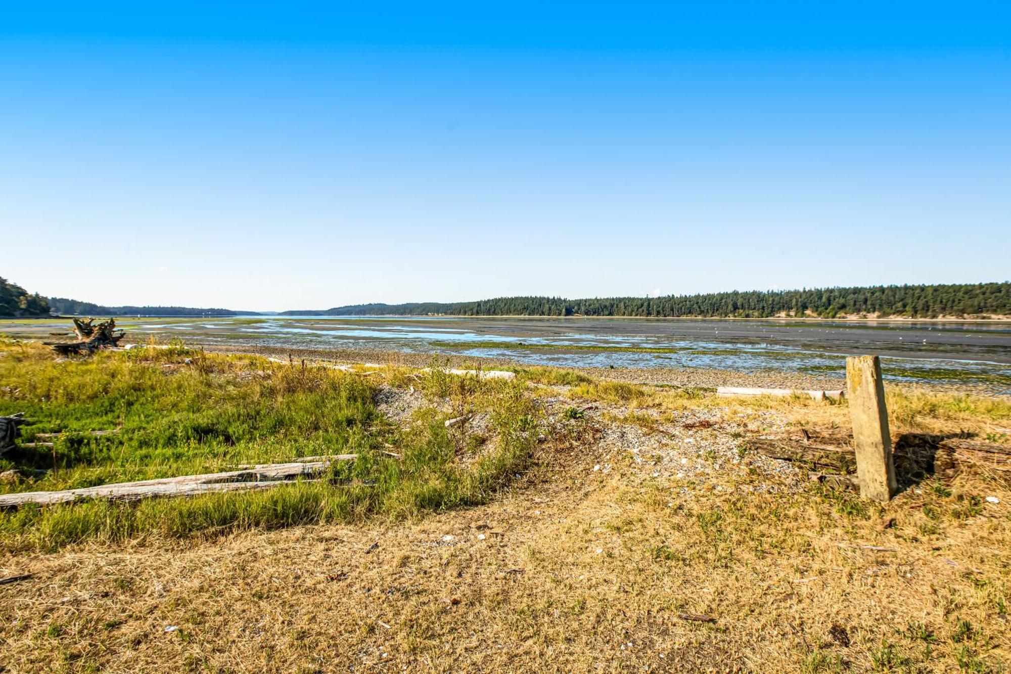 Marrowstone Island Beach Cabin Екстериор снимка